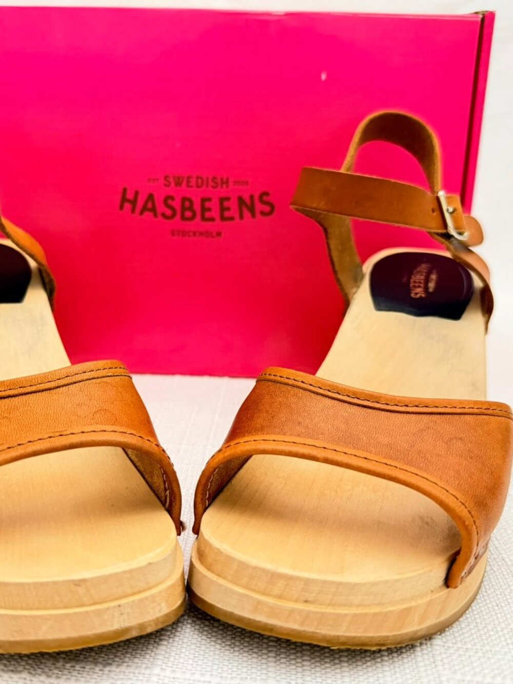 Swedish Hasbeens Brown Leather Wood Clog Sandals Heels